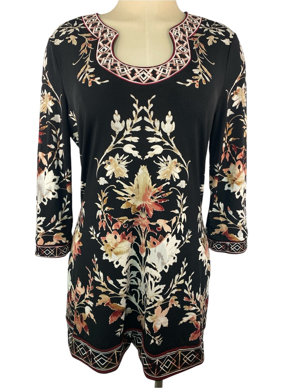 White House Black Market Floral Black Scoop-Neck Women's Top Medium